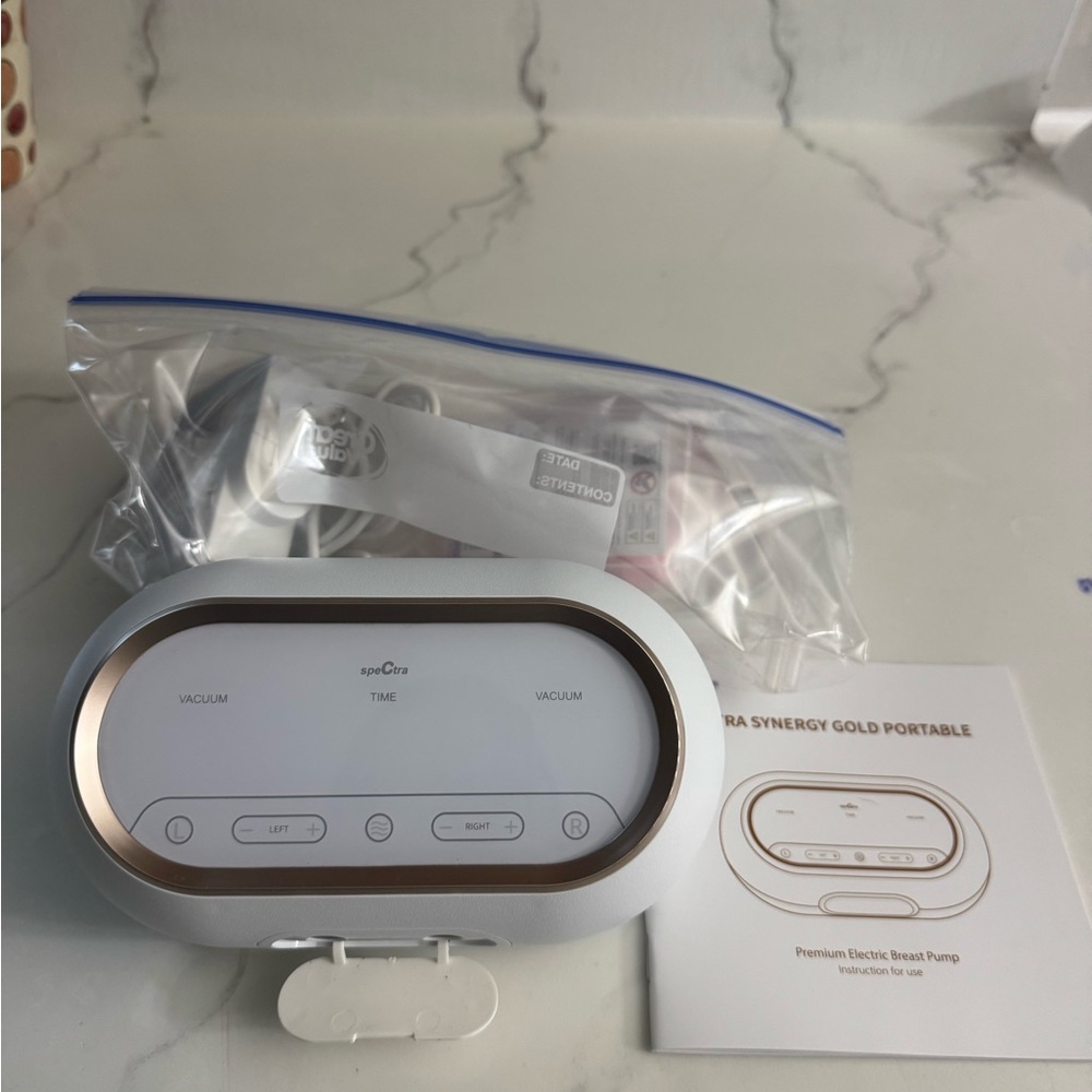 Spectra Synergy Gold Portable Breast Pump - White and Gold